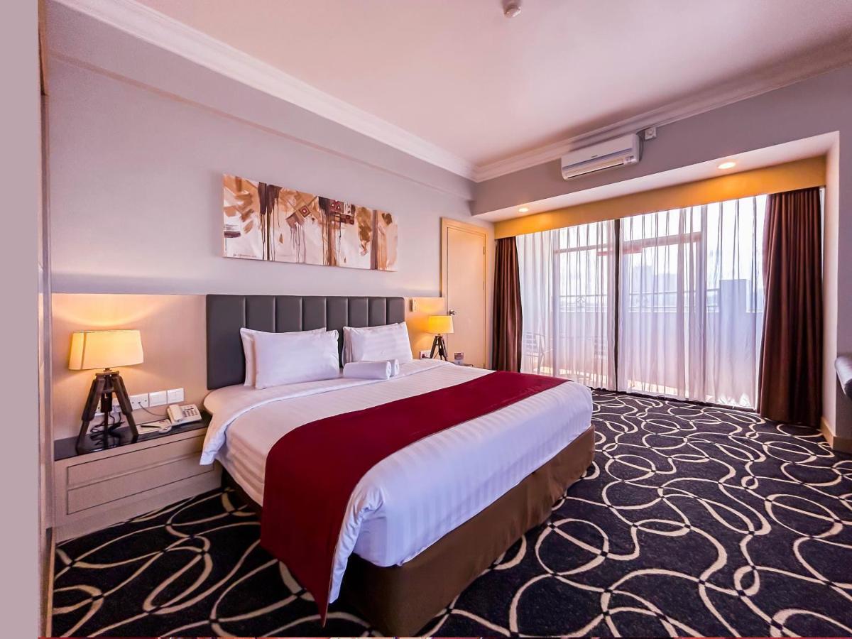 Planet Holiday Hotel&Residence Nagoya Buitenkant foto