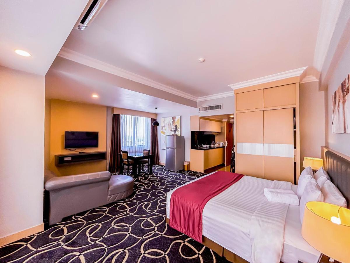 Planet Holiday Hotel&Residence Nagoya Buitenkant foto