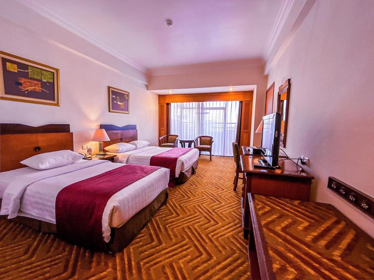 Planet Holiday Hotel&Residence Nagoya Buitenkant foto
