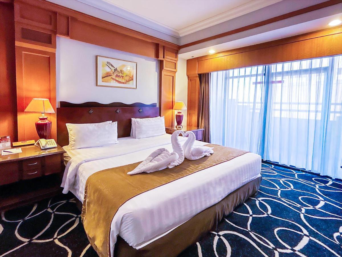 Planet Holiday Hotel&Residence Nagoya Buitenkant foto