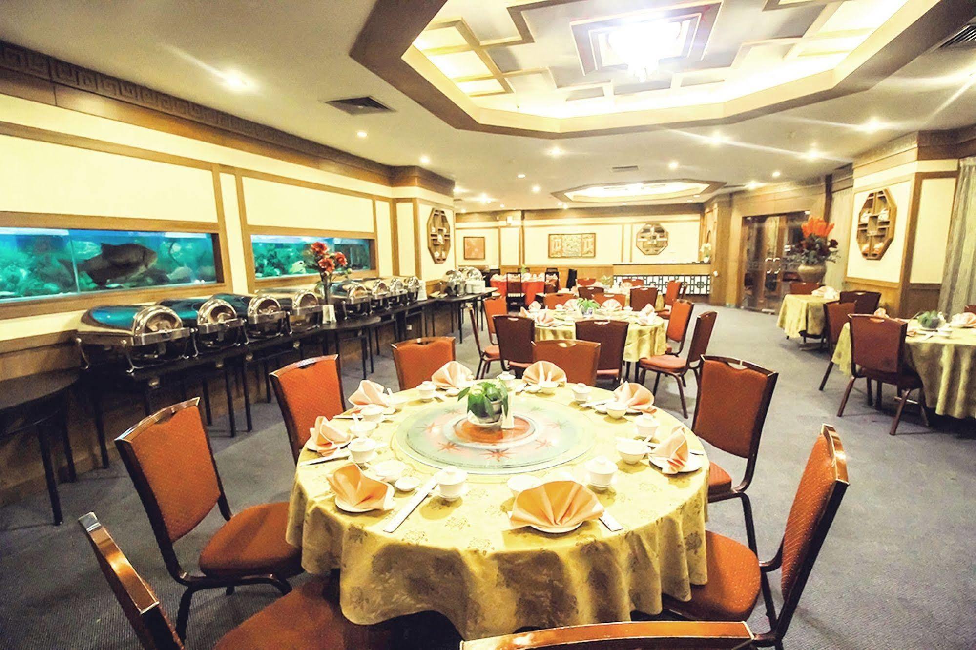 Planet Holiday Hotel&Residence Nagoya Buitenkant foto